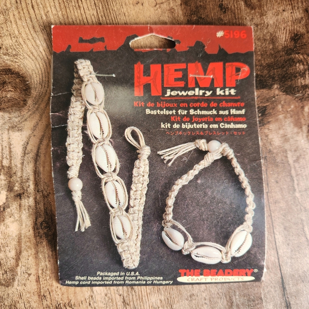 NWT Vintage The Beadery Hemp Jewelry Kit #5196 Y2K DIY Necklace Bracelet Shells